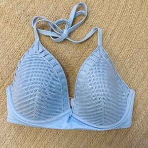 34 DD crochet bikini top new without tags